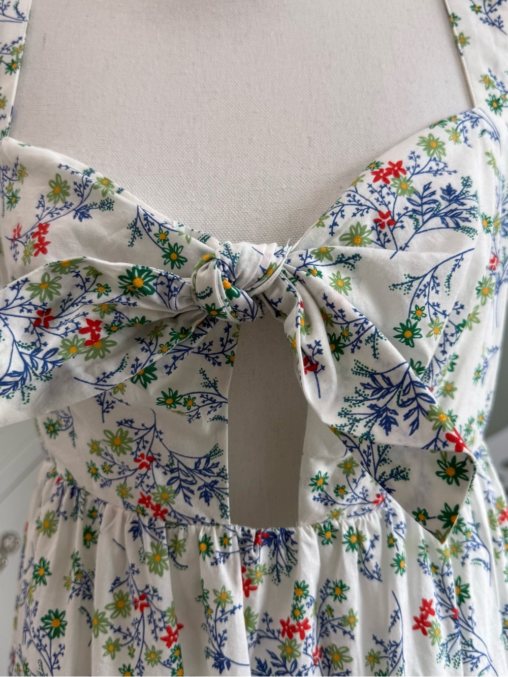 NWT Mable Wildflower key hole tiered ruffle dress szL - Picture 16 of 16